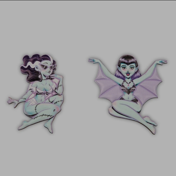 Dark Chocolate Design Beach Ghouls Sandal - Picture 6 of 16